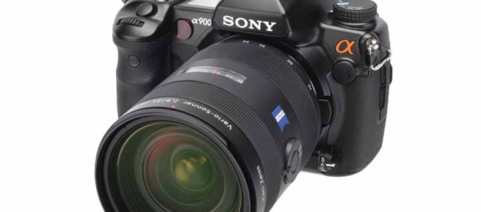 The Difference Between DSLR & SLT Cameras The Difference Between DSLR & SLT Cameras