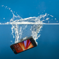 Wet Smartphone