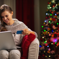 Shopping Online This Holiday Season? Stay Safe with These Tips