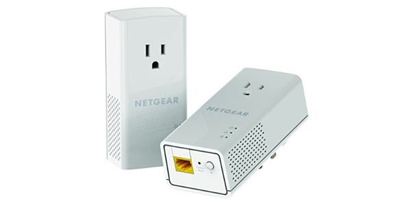 Netgear Powerline 1200 and Extra Outlet (PLP1200-100PAS)